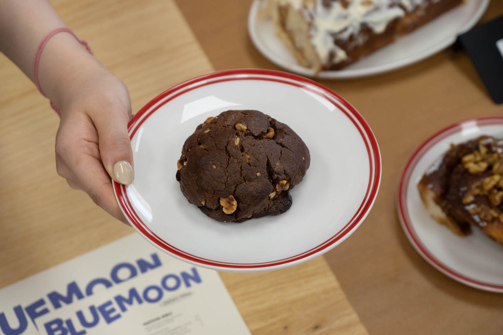 5 cookies baked from scratch with real butter & premium ingredients: Red Velvet, Chocolate S'mores, Salted Caramel, Matcha & more. 24hr pre-order Cookie Box Christchurch | Blue Moon Bakehouse